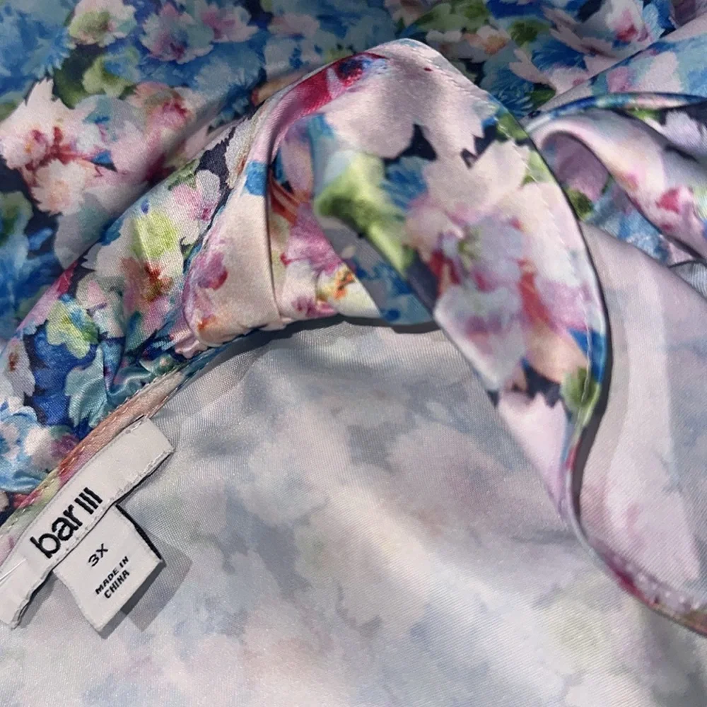 NWOT Bar III Women's Blue Floral-Print Ruffled Tie-Waist Wrap Dress